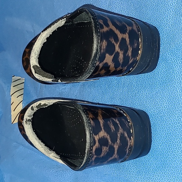 Dansko Leopard sz 39 / 8 - Picture 3 of 9
